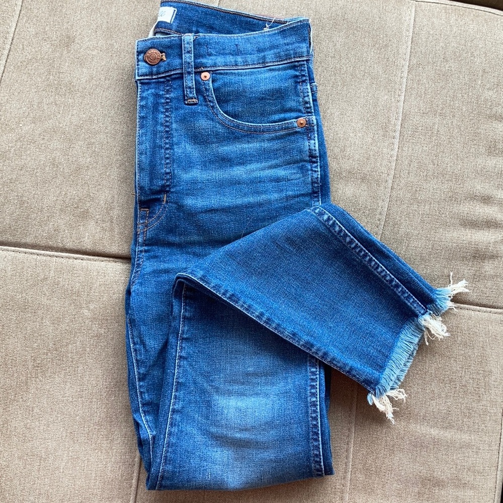 medium wash madewell jeans